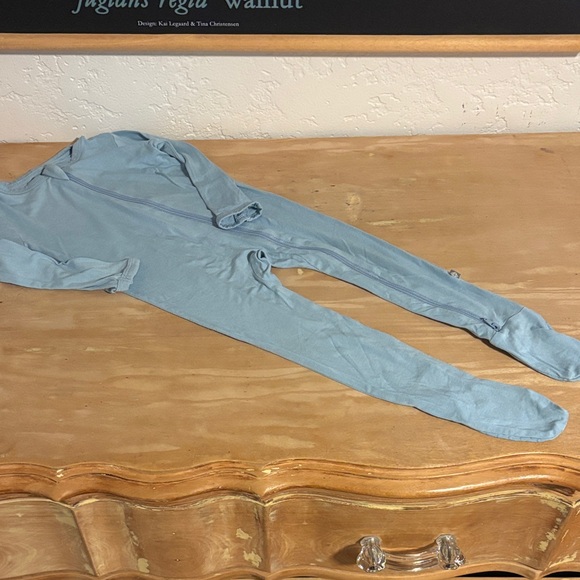 Kyte Baby Pajamas (12-18 Months) - Picture 11 of 16